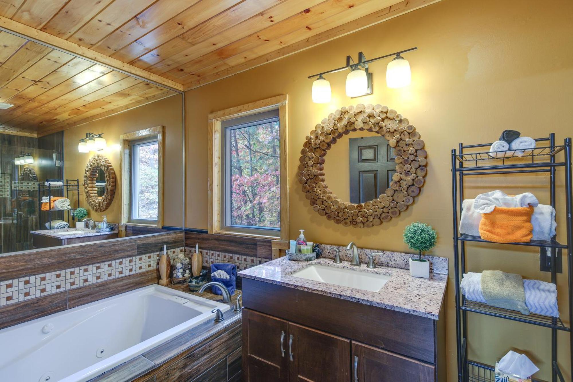 Above And Beyond Pigeon Forge Cabin With Prime Views! Екстер'єр фото