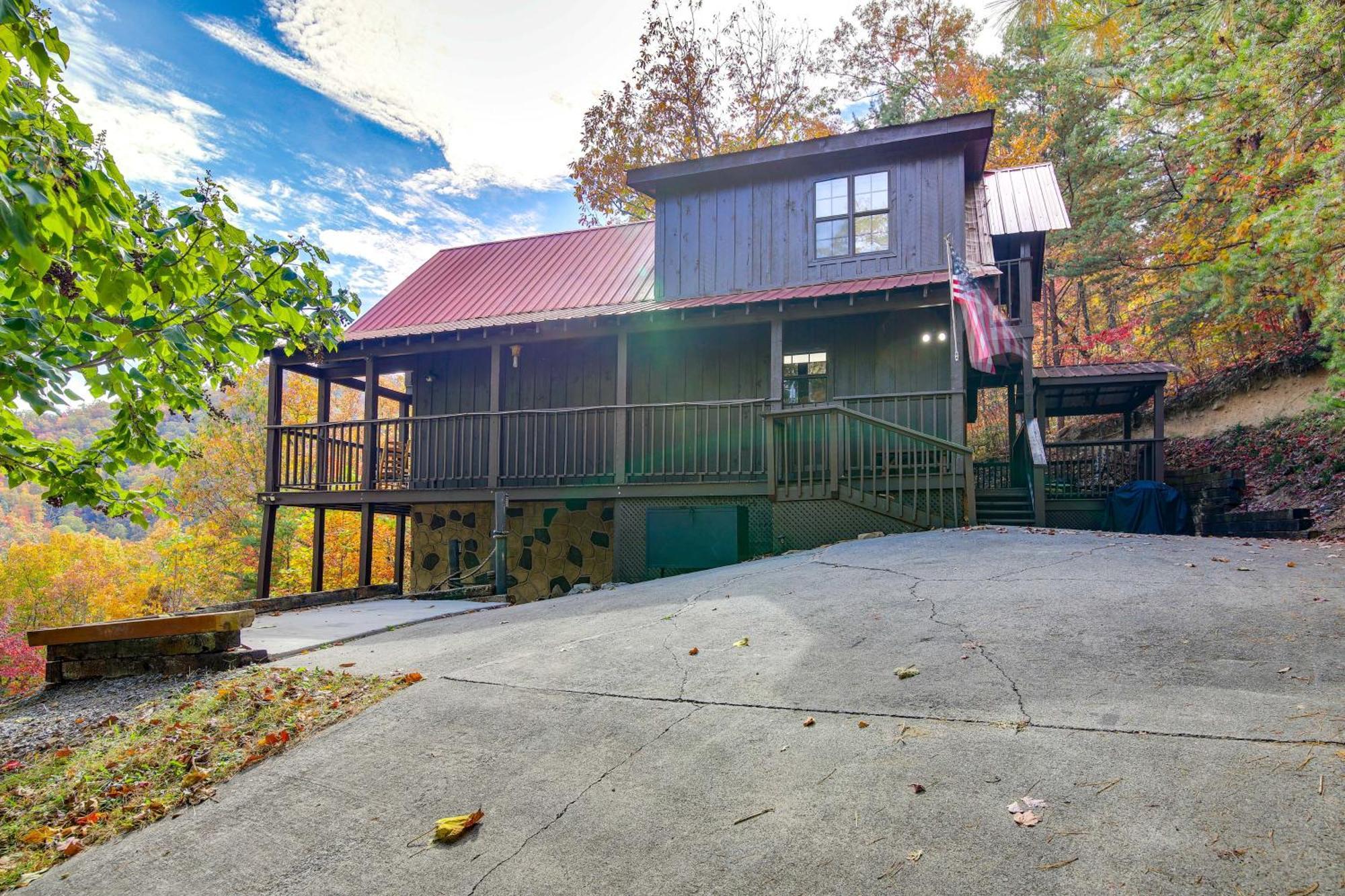 Above And Beyond Pigeon Forge Cabin With Prime Views! Екстер'єр фото