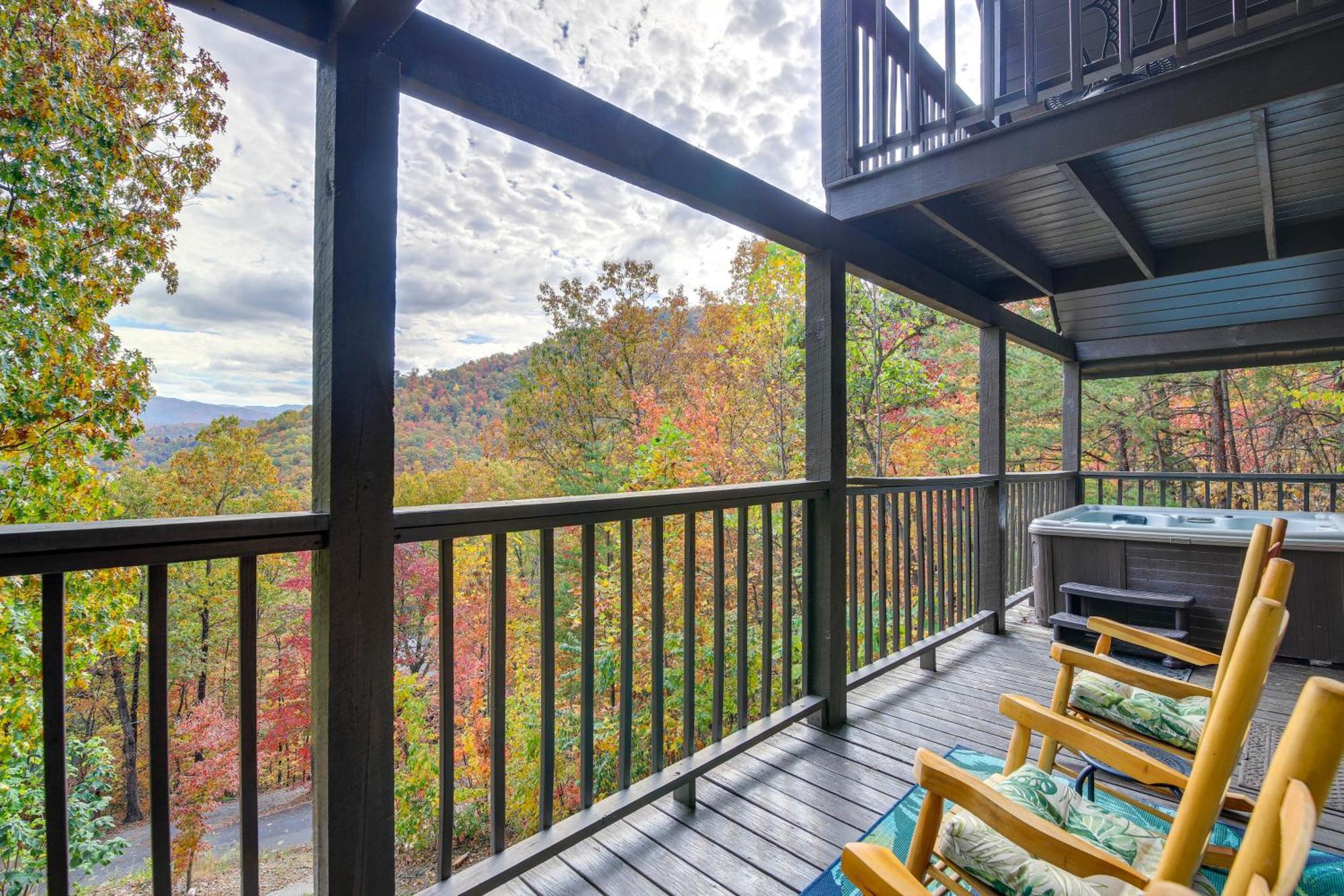 Above And Beyond Pigeon Forge Cabin With Prime Views! Екстер'єр фото