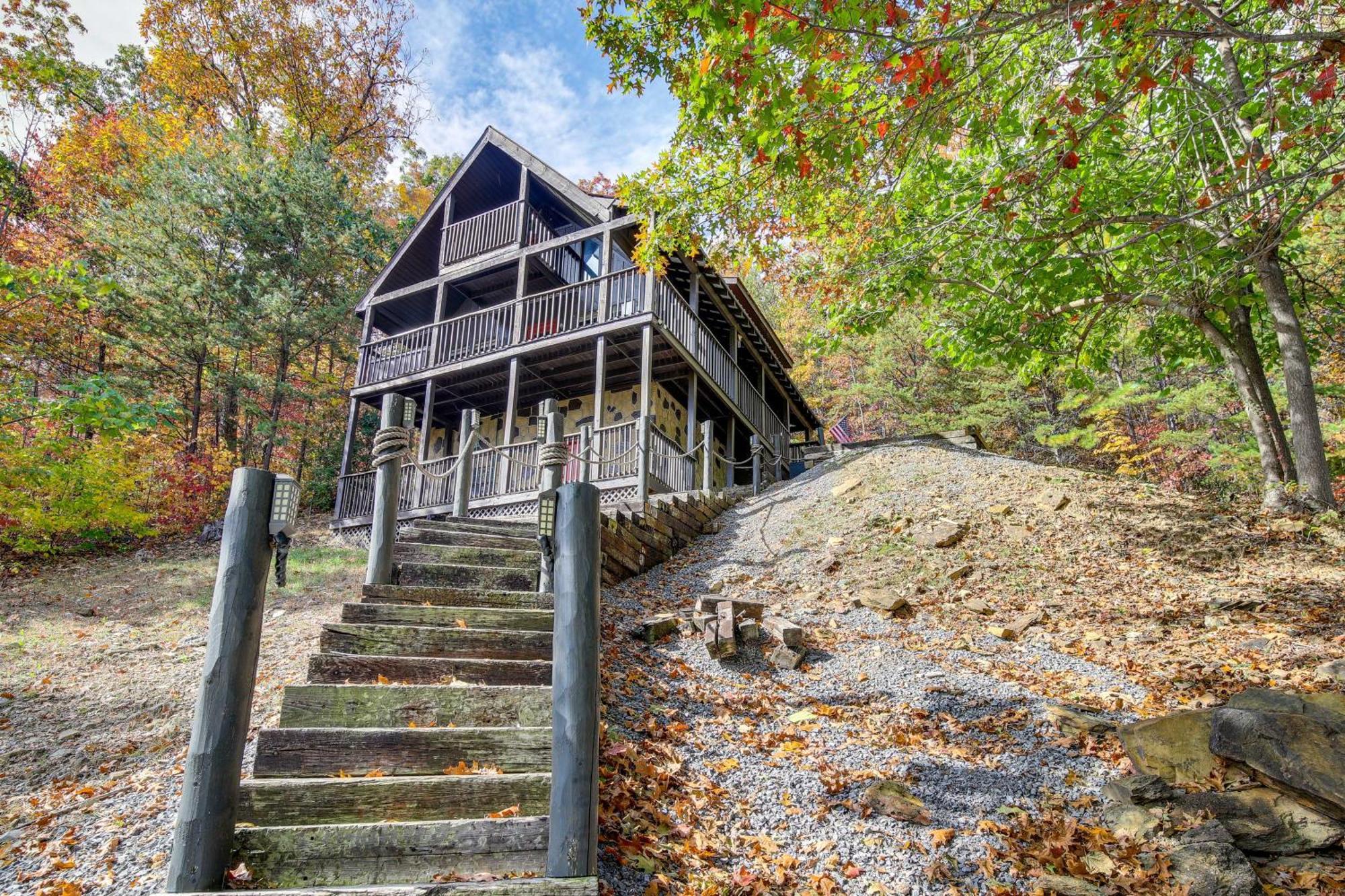 Above And Beyond Pigeon Forge Cabin With Prime Views! Екстер'єр фото